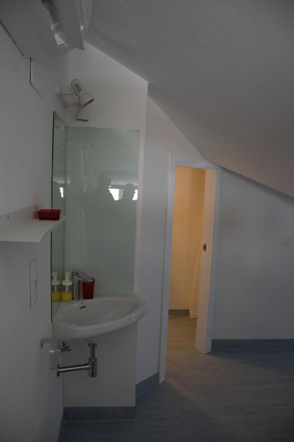 Covadonga 9 Apartments - Triana เซบีญา ภายนอก รูปภาพ